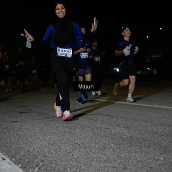 Runner Photo 7450866