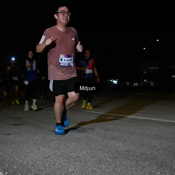 Runner Photo 7450868