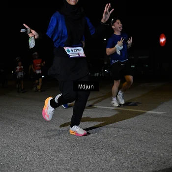 Runner Photo 7450879