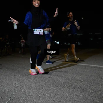 Runner Photo 7450881