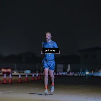 Runner Photo 7450932