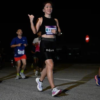 Runner Photo 7450936