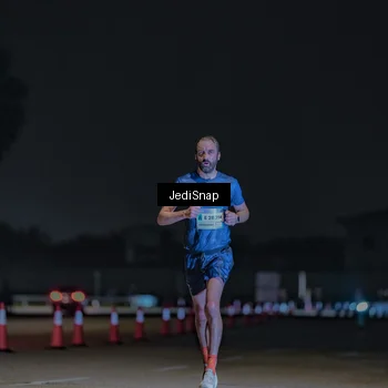 Runner Photo 7450941