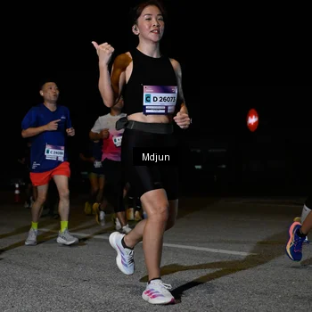 Runner Photo 7450945