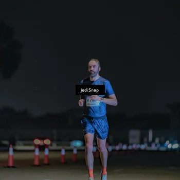 Runner Photo 7450949