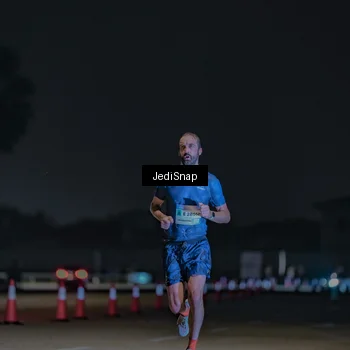Runner Photo 7450958