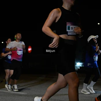 Runner Photo 7450959