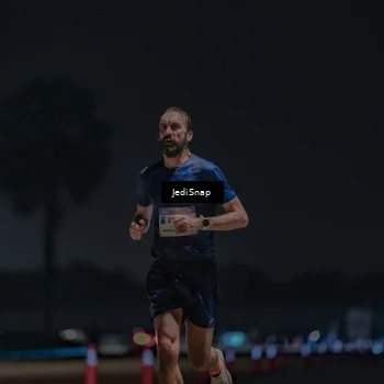 Runner Photo 7450964