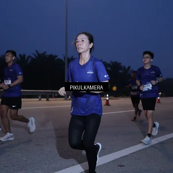Runner Photo 7450965