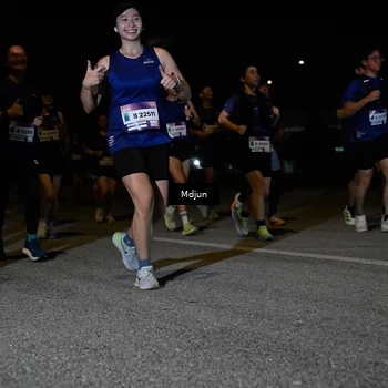 Runner Photo 7450973