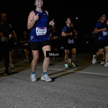 Runner Photo 7450975