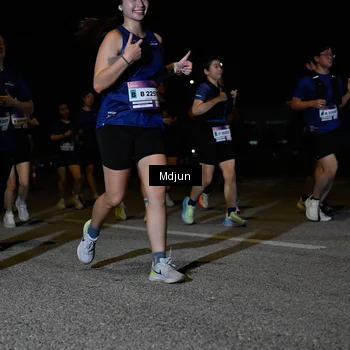 Runner Photo 7450978