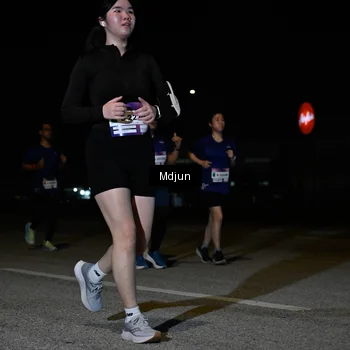 Runner Photo 7451022