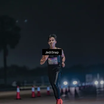 Runner Photo 7451036