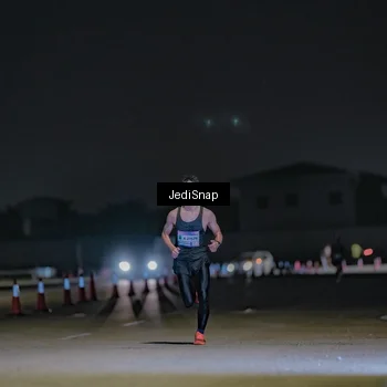 Runner Photo 7451038