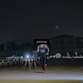 Runner Photo 7451053