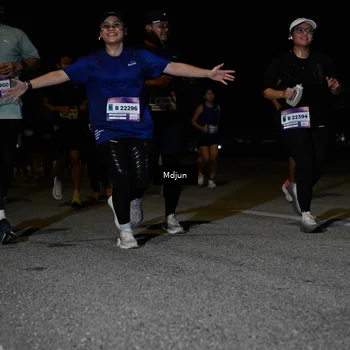 Runner Photo 7451067