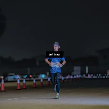 Runner Photo 7451071