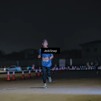 Runner Photo 7451091