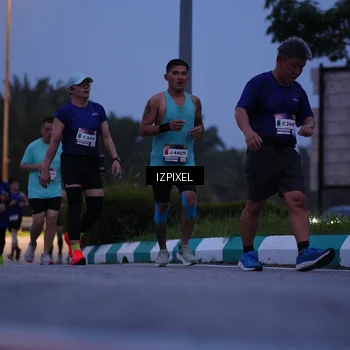 Runner Photo 7451093