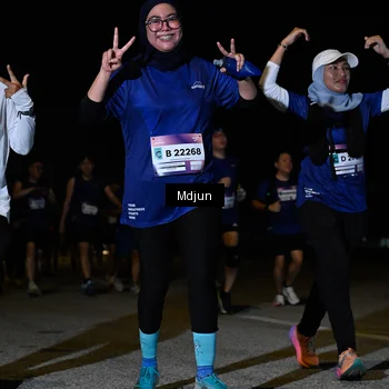 Runner Photo 7451095