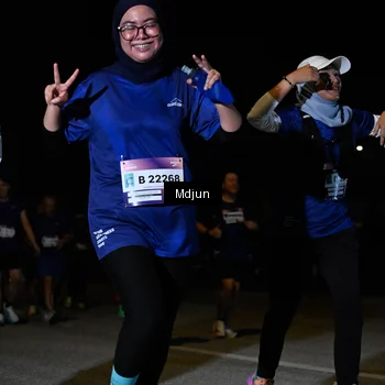 Runner Photo 7451106