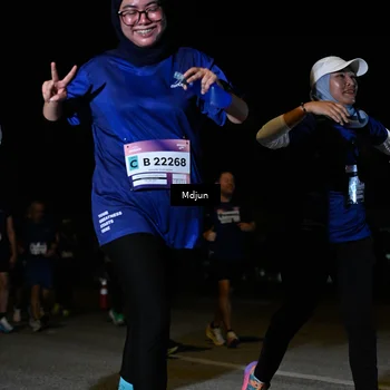 Runner Photo 7451113