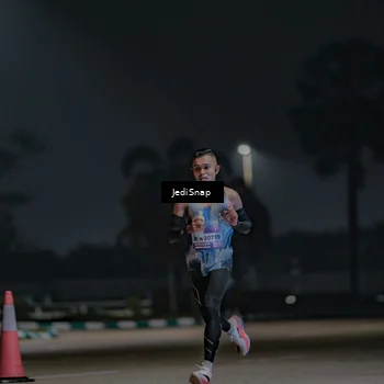 Runner Photo 7451118