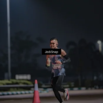 Runner Photo 7451126