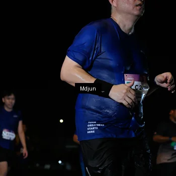 Runner Photo 7451145