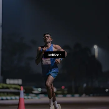 Runner Photo 7451146