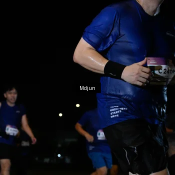 Runner Photo 7451148