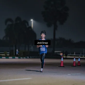 Runner Photo 7451167