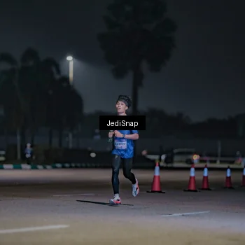 Runner Photo 7451169
