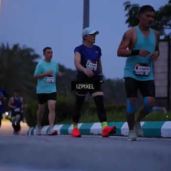 Runner Photo 7451174