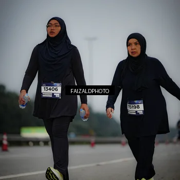 Runner Photo 7451191