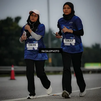 Runner Photo 7451209