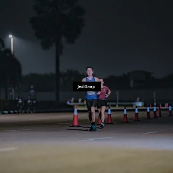 Runner Photo 7451213