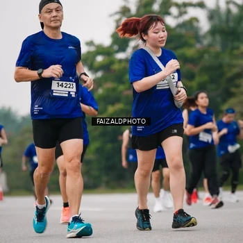 Runner Photo 7451216