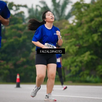 Runner Photo 7451237