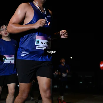 Runner Photo 7451243