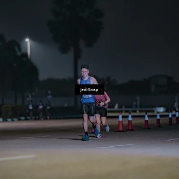 Runner Photo 7451247