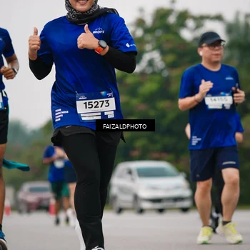 Runner Photo 7451248