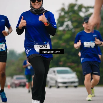 Runner Photo 7451249