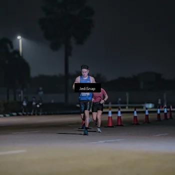 Runner Photo 7451263