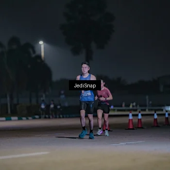 Runner Photo 7451266