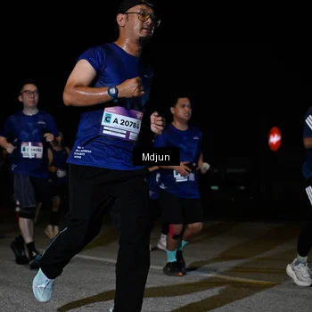 Runner Photo 7451267