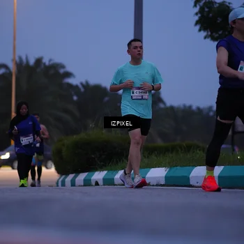 Runner Photo 7451296