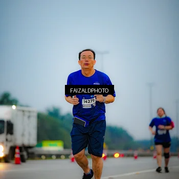 Runner Photo 7451301