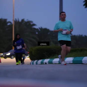 Runner Photo 7451317